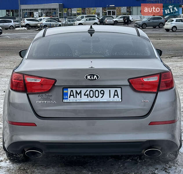 Седан Kia Optima 2015 в Житомирі