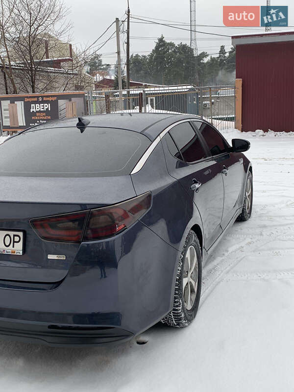 Седан Kia Optima 2014 в Киеве