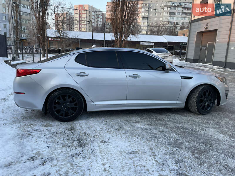 Седан Kia Optima 2013 в Белой Церкви