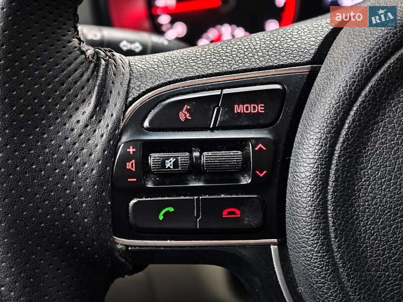 Седан Kia Optima 2018 в Харькове