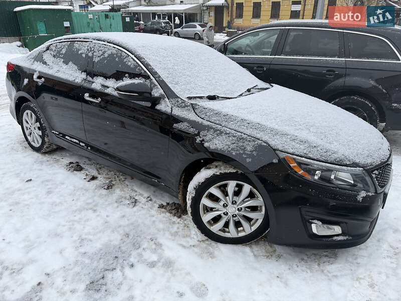 Седан Kia Optima 2015 в Киеве