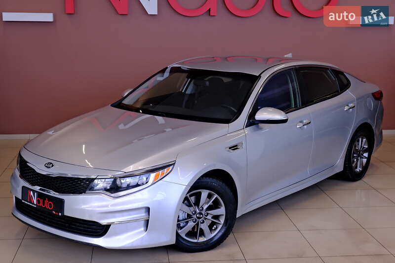 Седан Kia Optima 2016 в Одессе