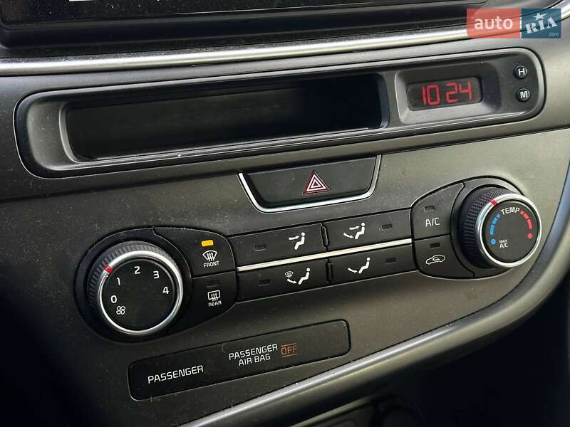 Седан Kia Optima 2014 в Одессе