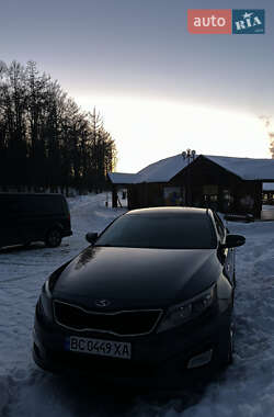 Седан Kia Optima 2015 в Городке