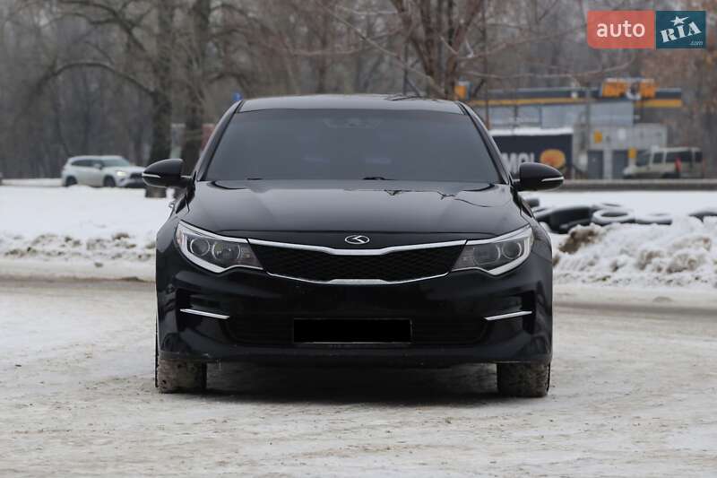 Седан Kia Optima 2018 в Киеве