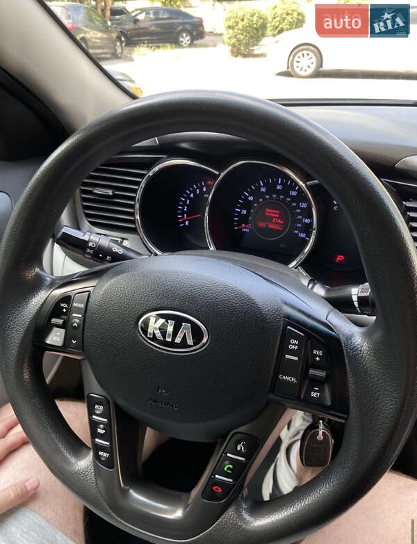 Седан Kia Optima 2013 в Киеве фото 6 Седан Kia Optima 2013 в Киеве