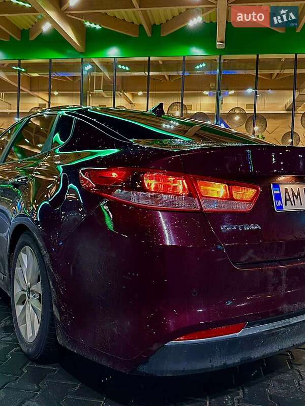 Седан Kia Optima 2018 в Житомирі