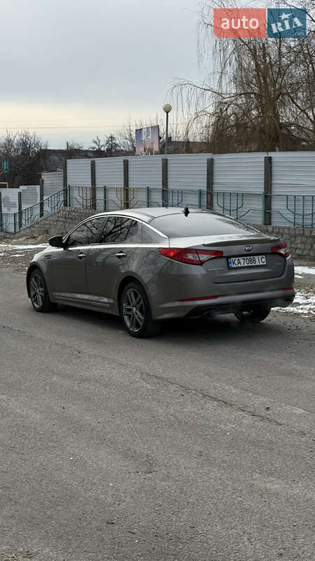 Седан Kia Optima 2013 в Дніпрі