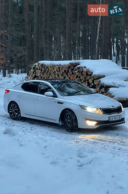 Седан Kia Optima 2013 в Черкассах