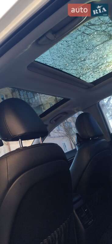 Седан Kia Optima 2013 в Коростені