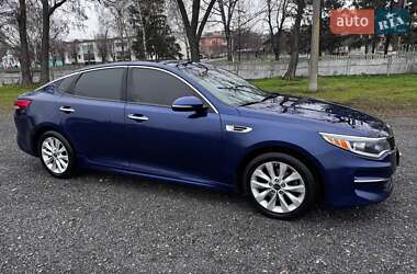 Седан Kia Optima 2016 в Кременчуге