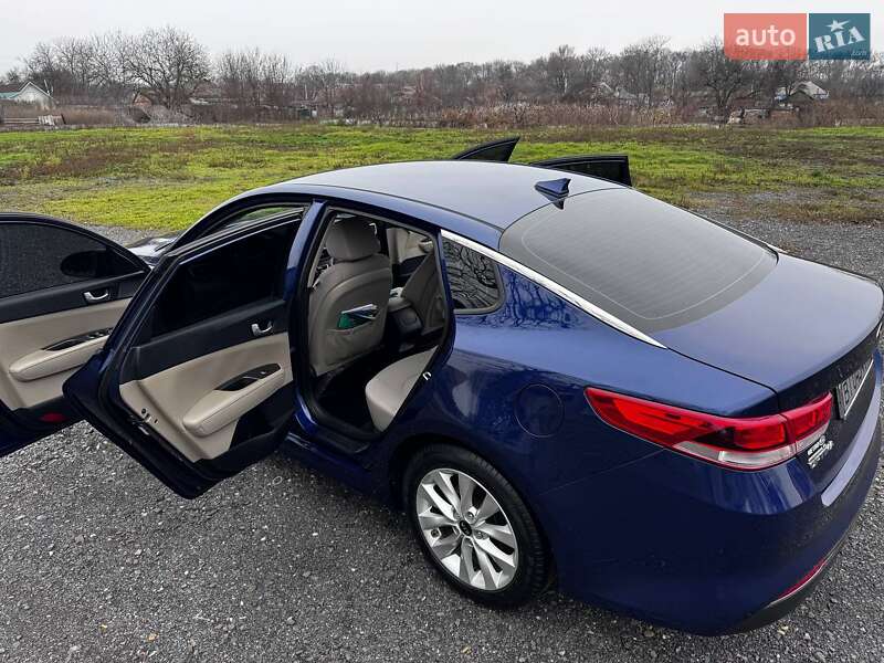 Седан Kia Optima 2016 в Кременчуці