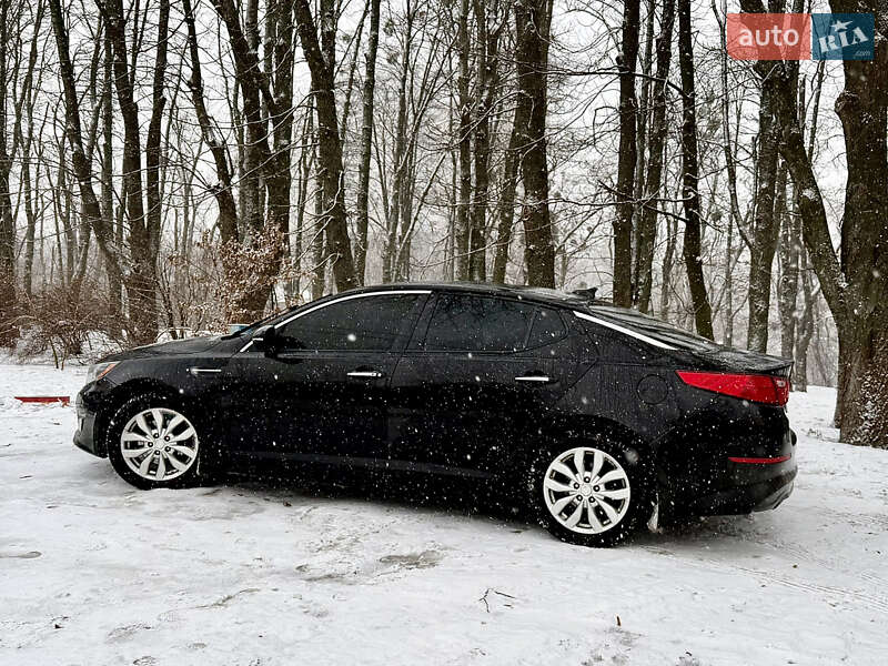 Седан Kia Optima 2014 в Києві