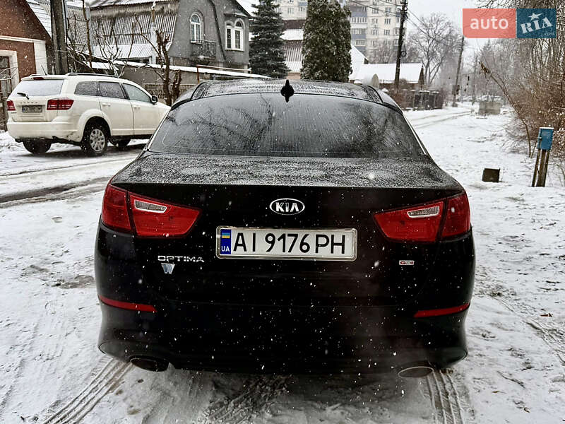 Седан Kia Optima 2014 в Києві
