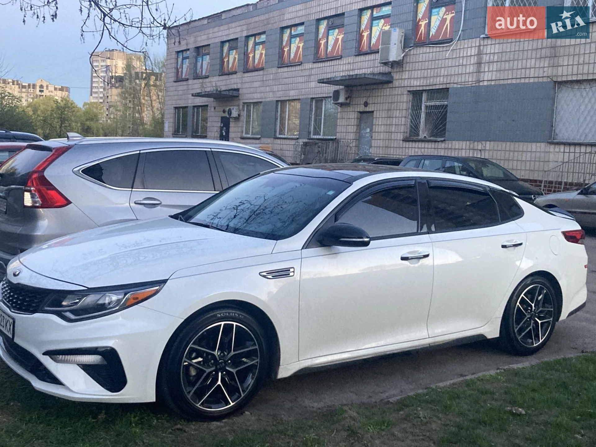 2019 Kia Optima - фото 1