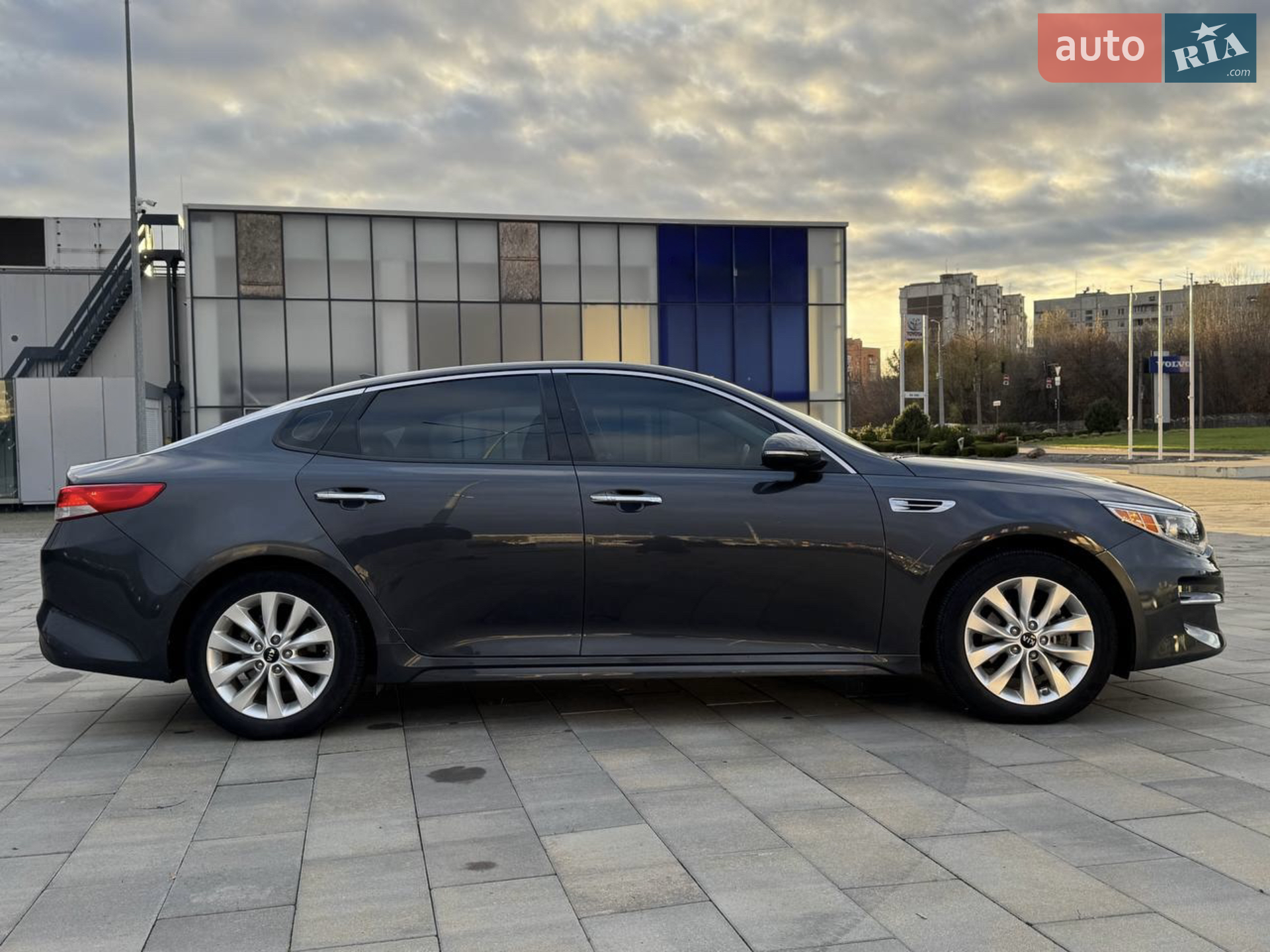 2017 Kia Optima - мініатюра 12