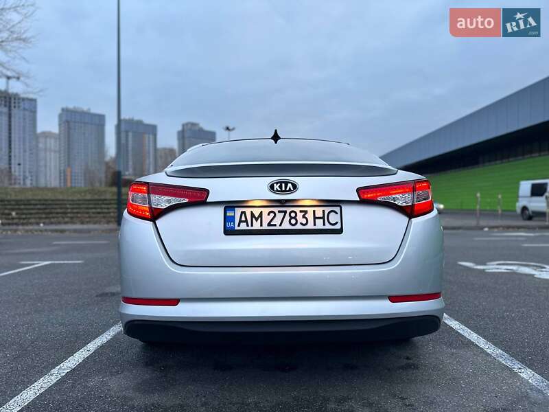 Седан Kia Optima 2012 в Полтаві