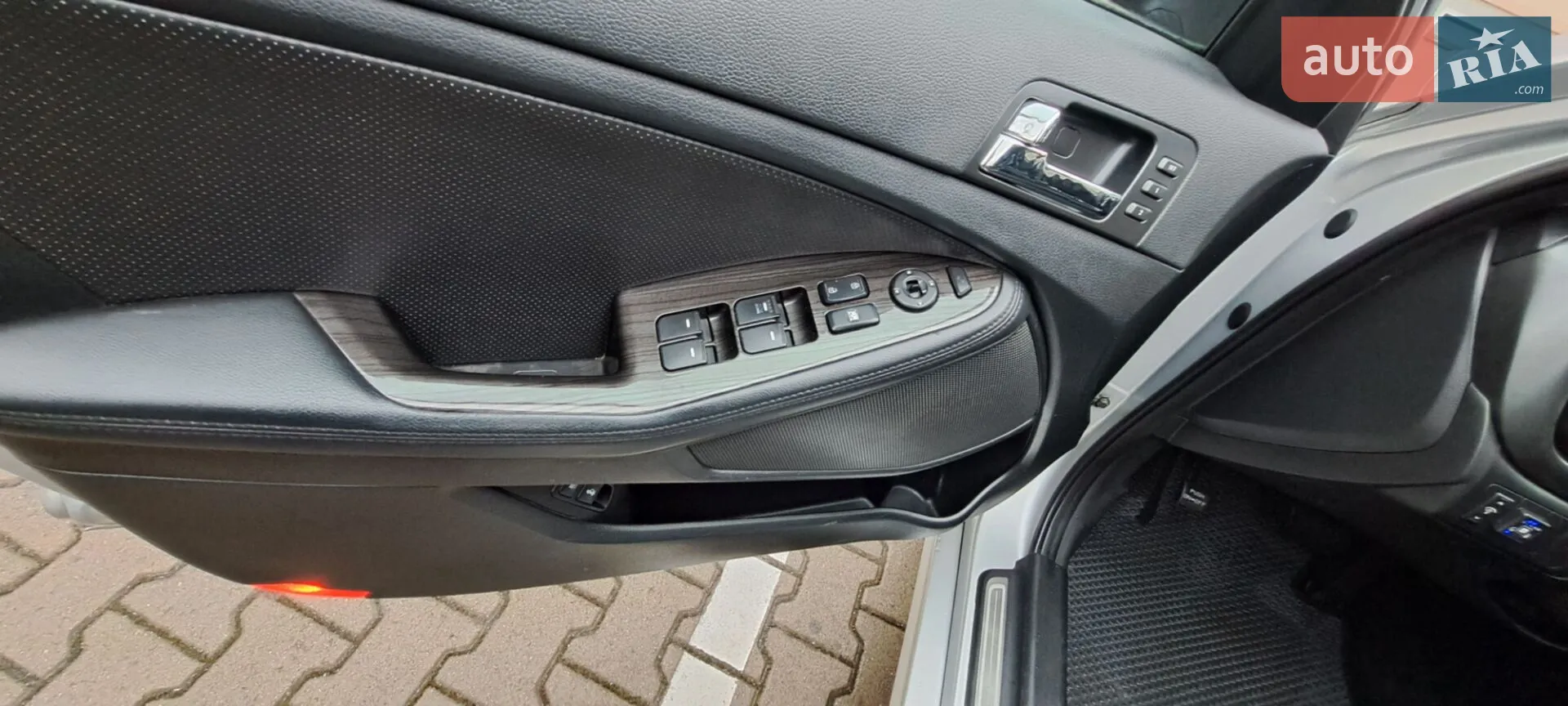 2011 Kia Optima - мініатюра 22