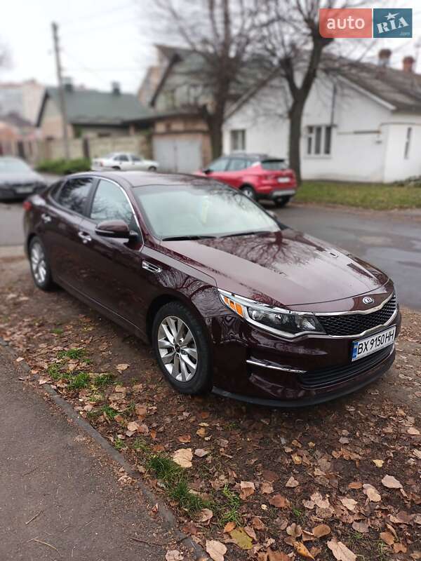Седан Kia Optima 2018 в Хмельницком