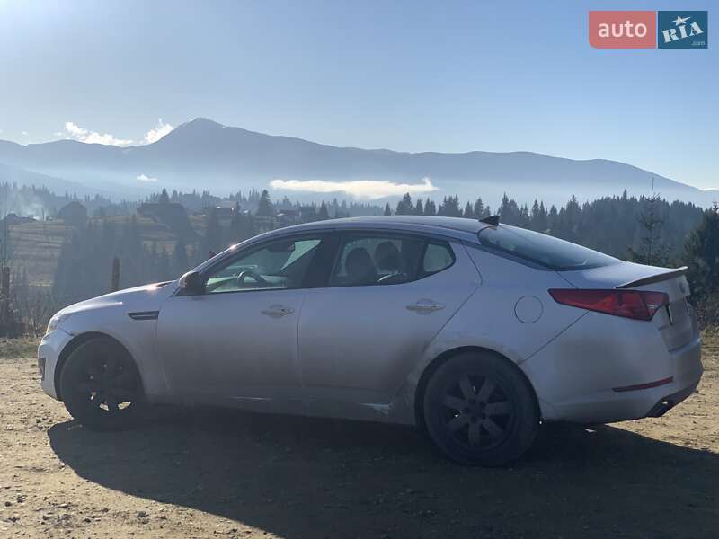 Седан Kia Optima 2012 в Белой Церкви