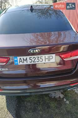 Седан Kia Optima 2018 в Житомире