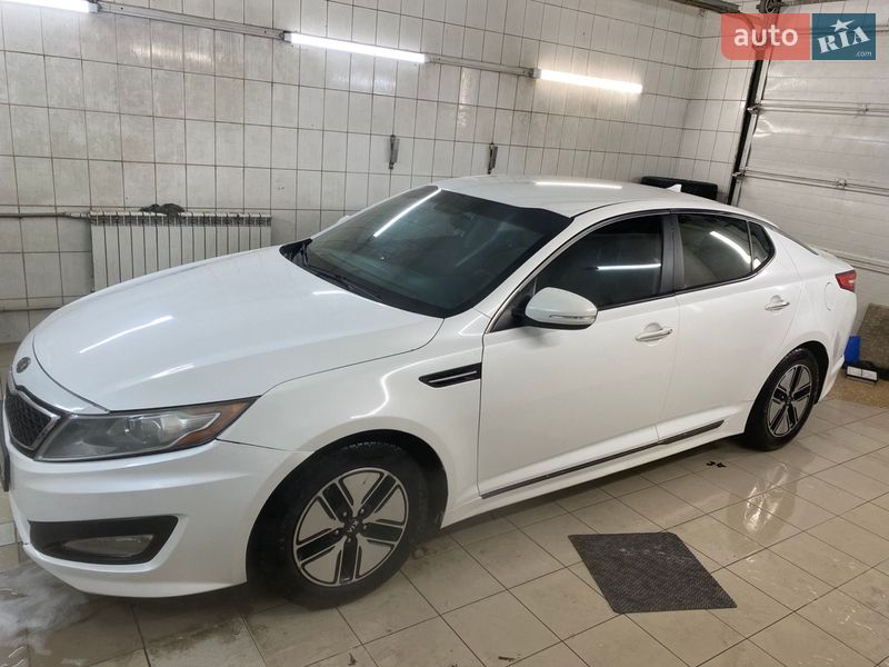 Седан Kia Optima 2011 в Харькове