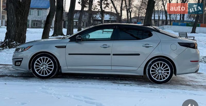 Седан Kia Optima 2014 в Полтаве