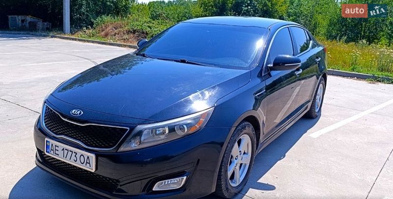 Седан Kia Optima 2015 в Синельниковому