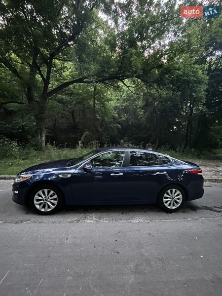 Седан Kia Optima 2016 в Києві