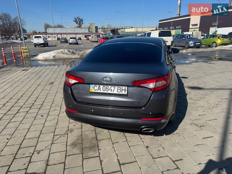 Седан Kia Optima 2012 в Корсунь-Шевченківському