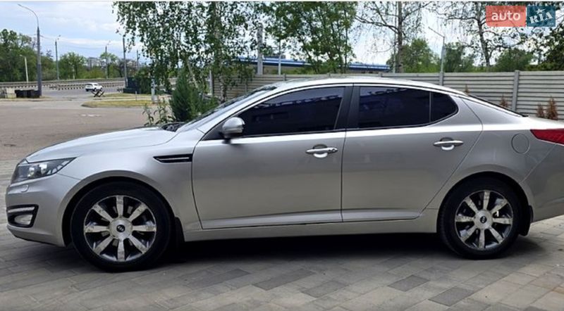 Седан Kia Optima 2012 в Харькове