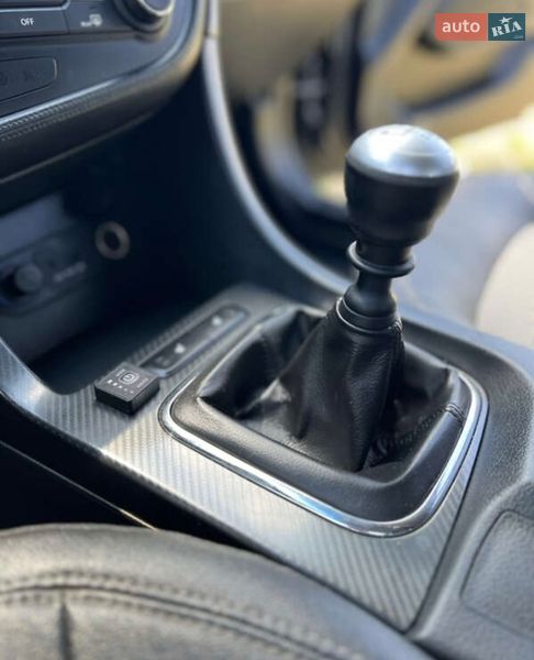 Седан Kia Optima 2012 в Корсунь-Шевченківському