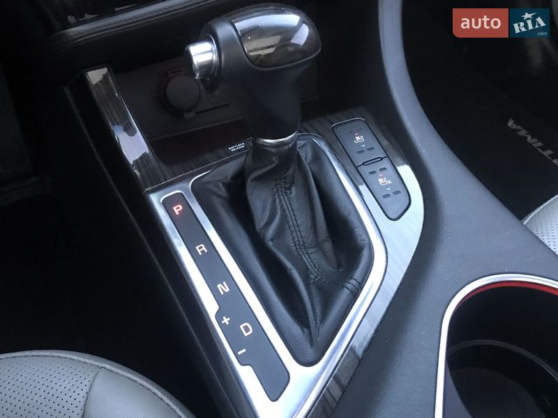 Седан Kia Optima 2014 в Киеве