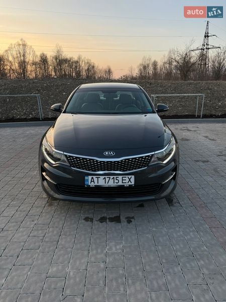 Седан Kia Optima 2015 в Івано-Франківську