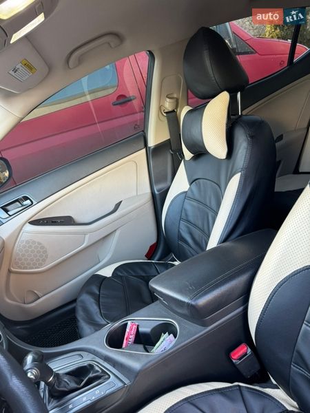 Седан Kia Optima 2015 в Житомирі