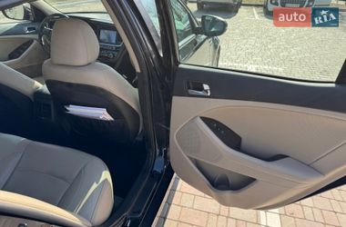 Седан Kia Optima 2014 в Кропивницком