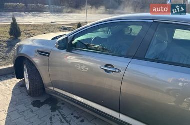 Седан Kia Optima 2015 в Хмельницком