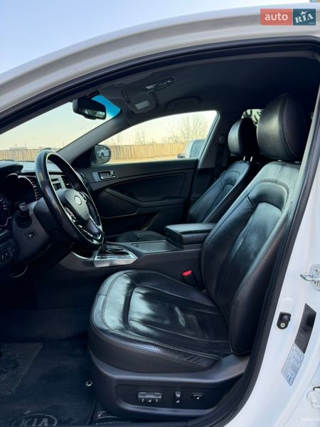 Седан Kia Optima 2012 в Киеве