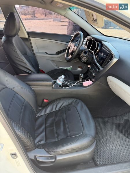 Седан Kia Optima 2014 в Дніпрі