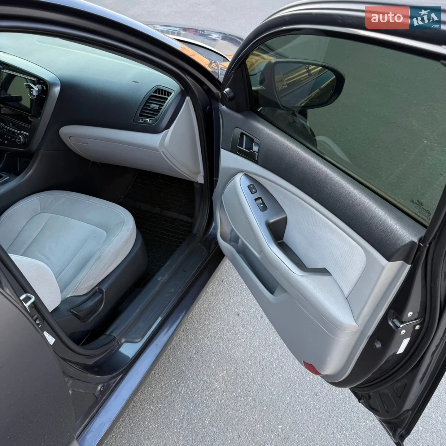 2011 Kia Optima - мініатюра 17