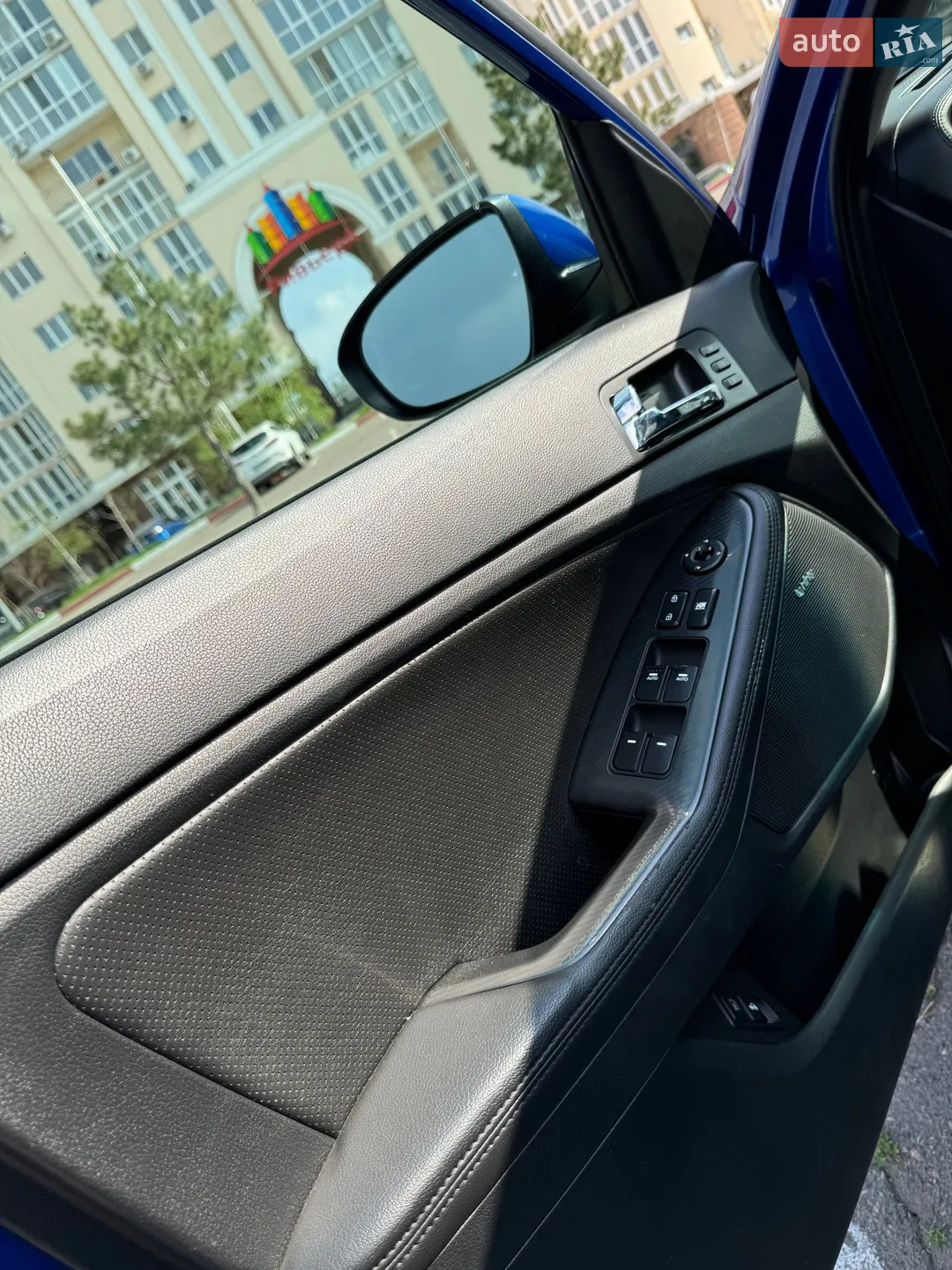 2011 Kia Optima - мініатюра 9