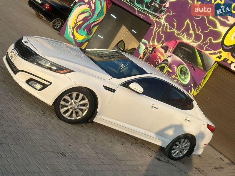 Седан Kia Optima 2014 в Кам'янець-Подільському