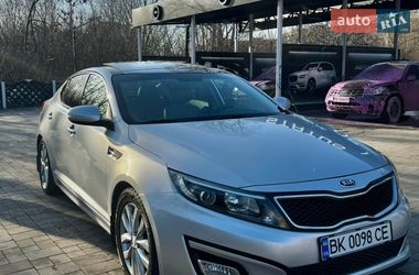 Седан Kia Optima 2014 в Ровно