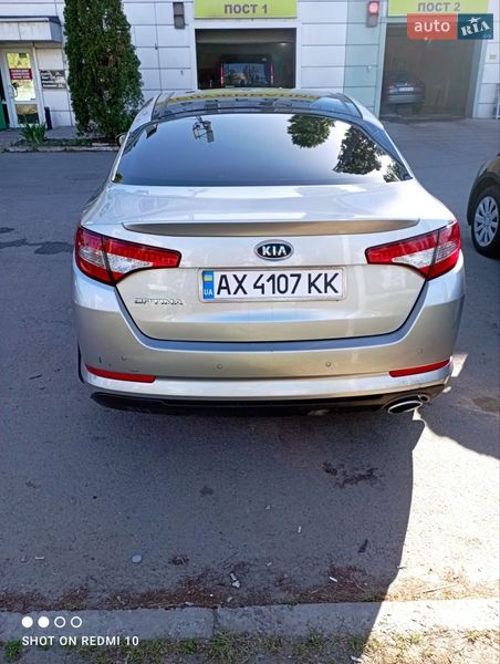 Седан Kia Optima 2011 в Харькове