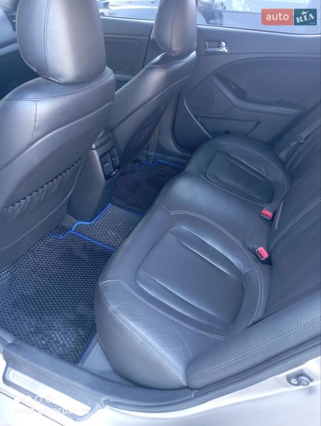 Седан Kia Optima 2011 в Харькове