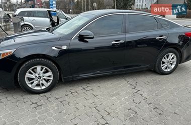Седан Kia Optima 2016 в Ивано-Франковске