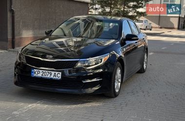 Седан Kia Optima 2017 в Ивано-Франковске