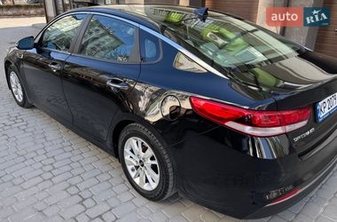 Седан Kia Optima 2017 в Ивано-Франковске