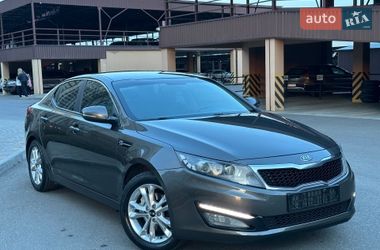 Седан Kia Optima 2012 в Одессе