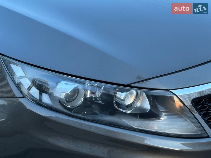 Седан Kia Optima 2012 в Одессе